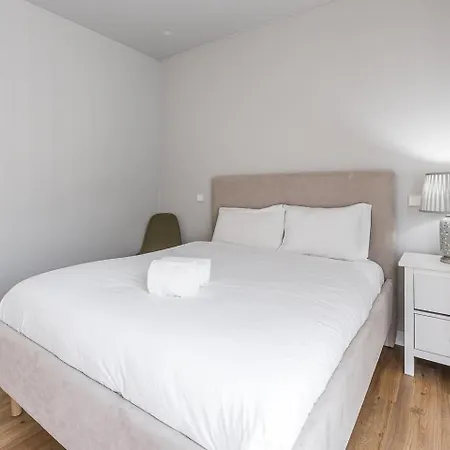 Guestready - Fantastic Overlooking Douro River Apartment Porto