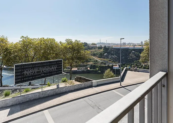 Guestready - Fantastic Overlooking Douro River 公寓 *